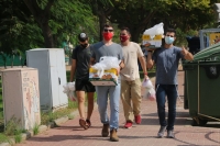 צפו: מבצע חלוקת המזון של מכינת עצם בעיר אופקים